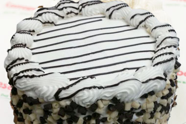 Corropolese 7” Tuxedo Cake Corropolese 7” Tuxedo Cake