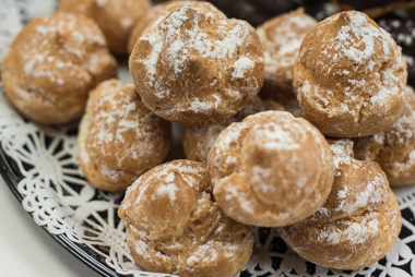 Corropolese Mini Cream Puffs